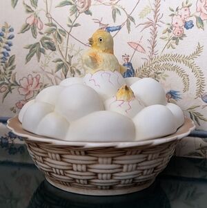 Lefton Hand Painted Covered Dish